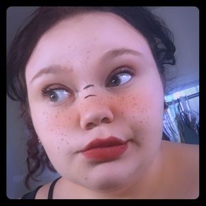 Meet your Posher, Mélina